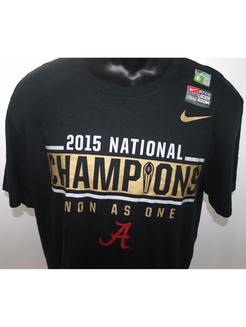 NWT Nike Alabama Crimson Tide 2015 National Champs T Shirt Athletic Cut Medium